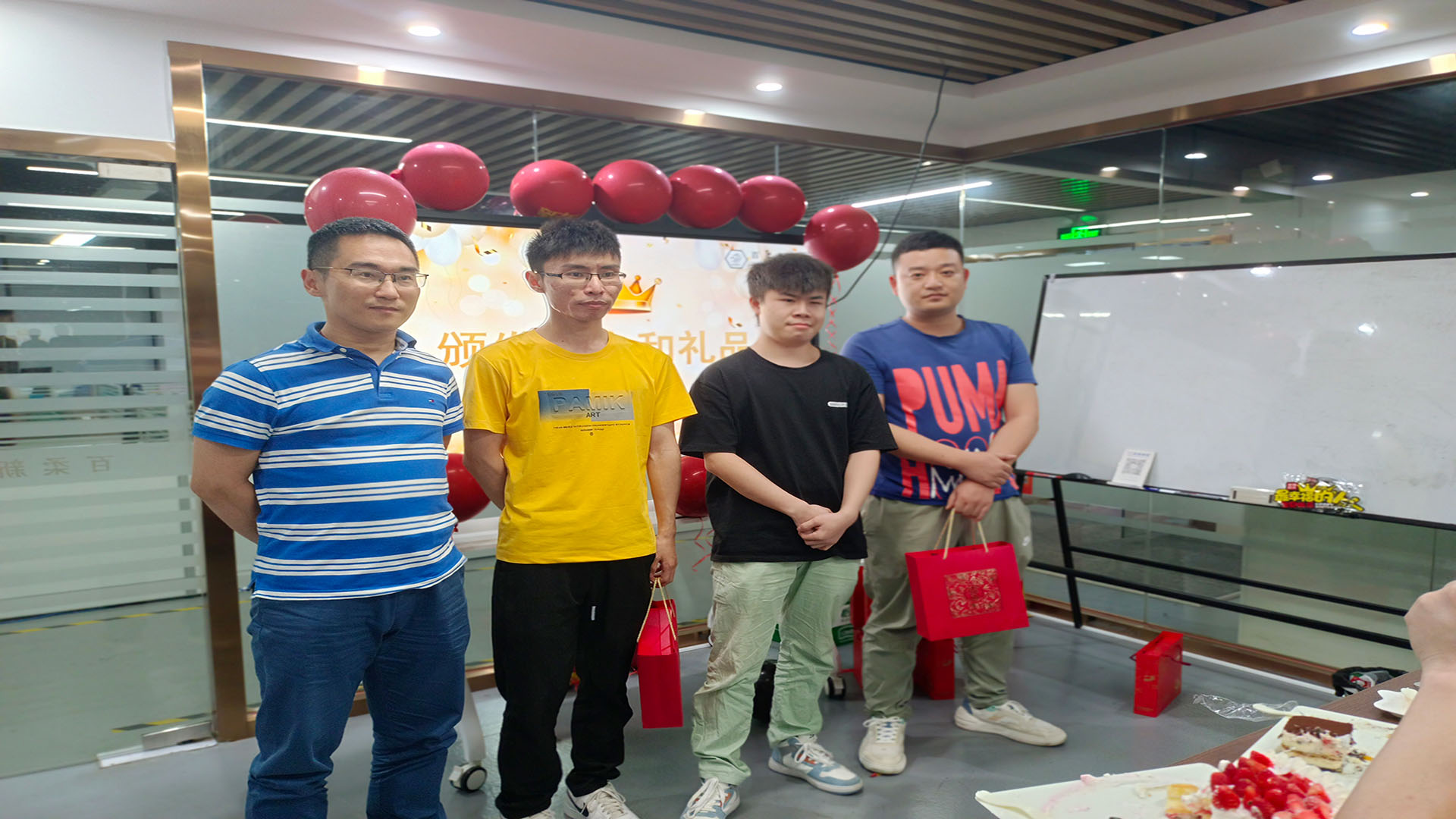 AC米兰(milan·中国)中文官方网站-Official Website新材第一季生日会 AC米兰(milan·中国)中文官方网站-Official Website新材第一季生日会
